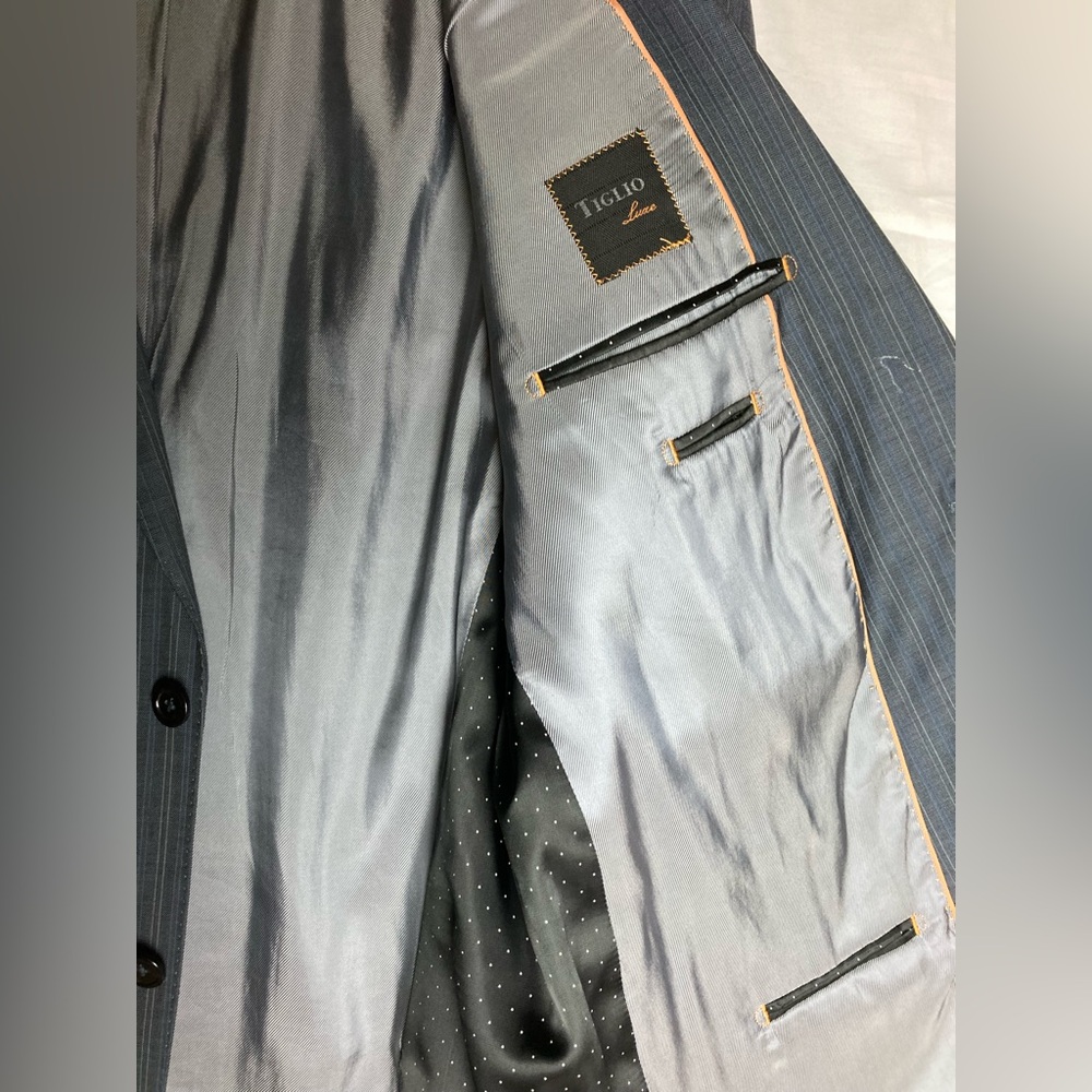 Tiglio luxe silk and wool Charcoal Pinstripe Blazer - Picture 8 of 15